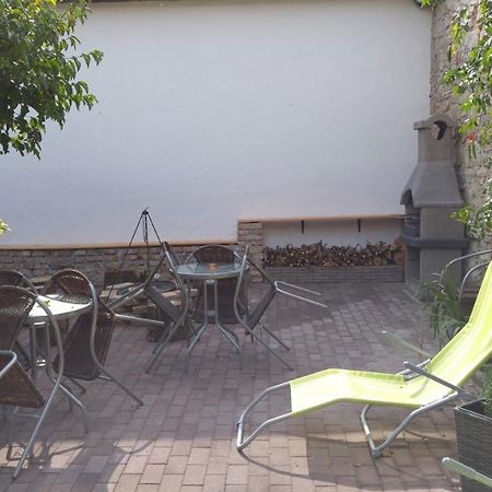 Szekely Vendeghaz Hotel Esztergom Exterior photo